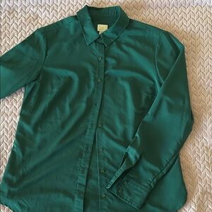 Women’s Emerald Green Shirt